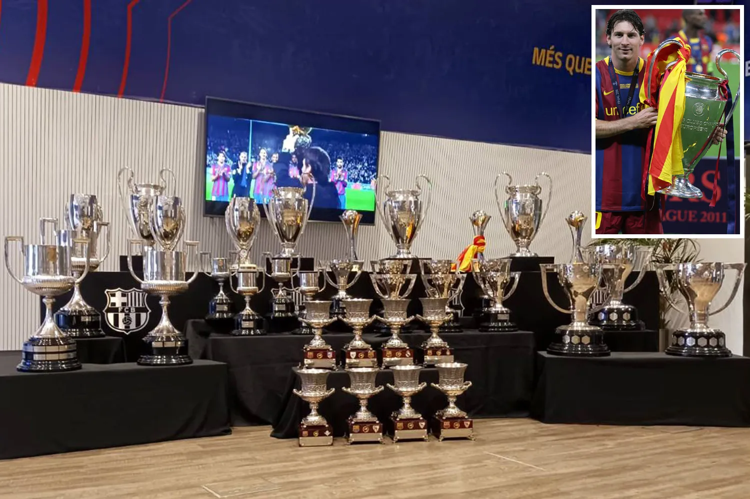 Fc barcelona trophies